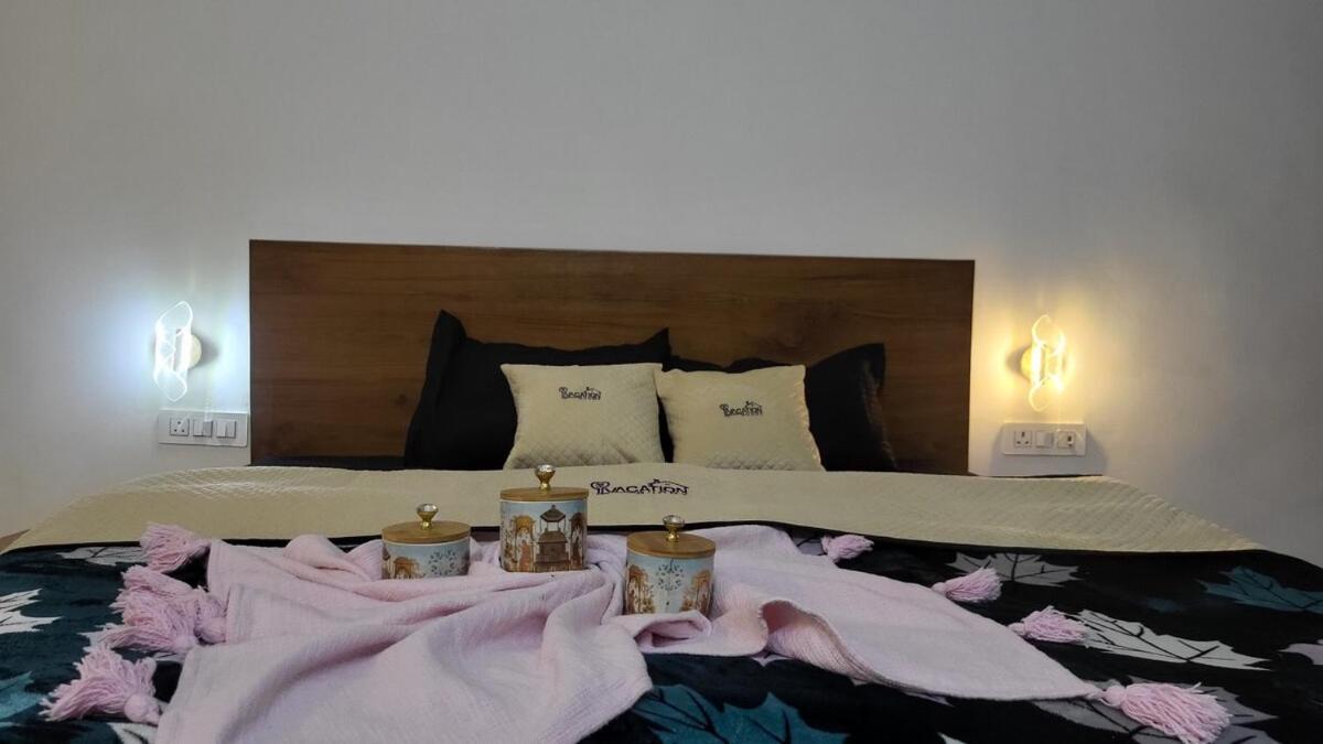 Vacationbuddy Charming 4bhk Retreat In Janakpuri Apartment
